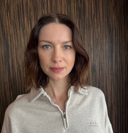 caitríona balfe has that timeless kind of beauty