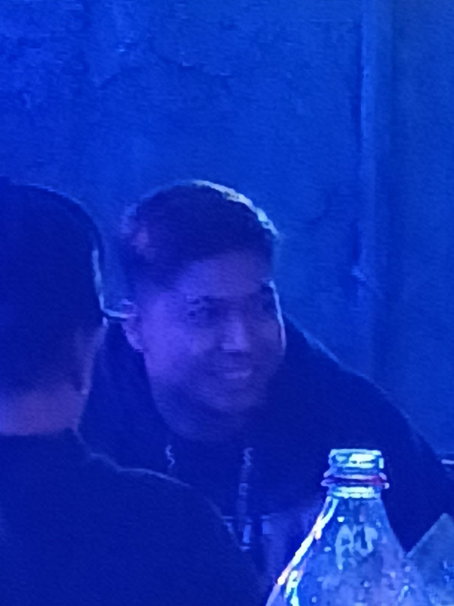 EroyPaige's tweet photo. Hello po dun sa guy na super naging crush ko sa bar sa kabilang table, hihihi 
Sana Makita po kita ulit https://t.co/l0UqIOCNPz