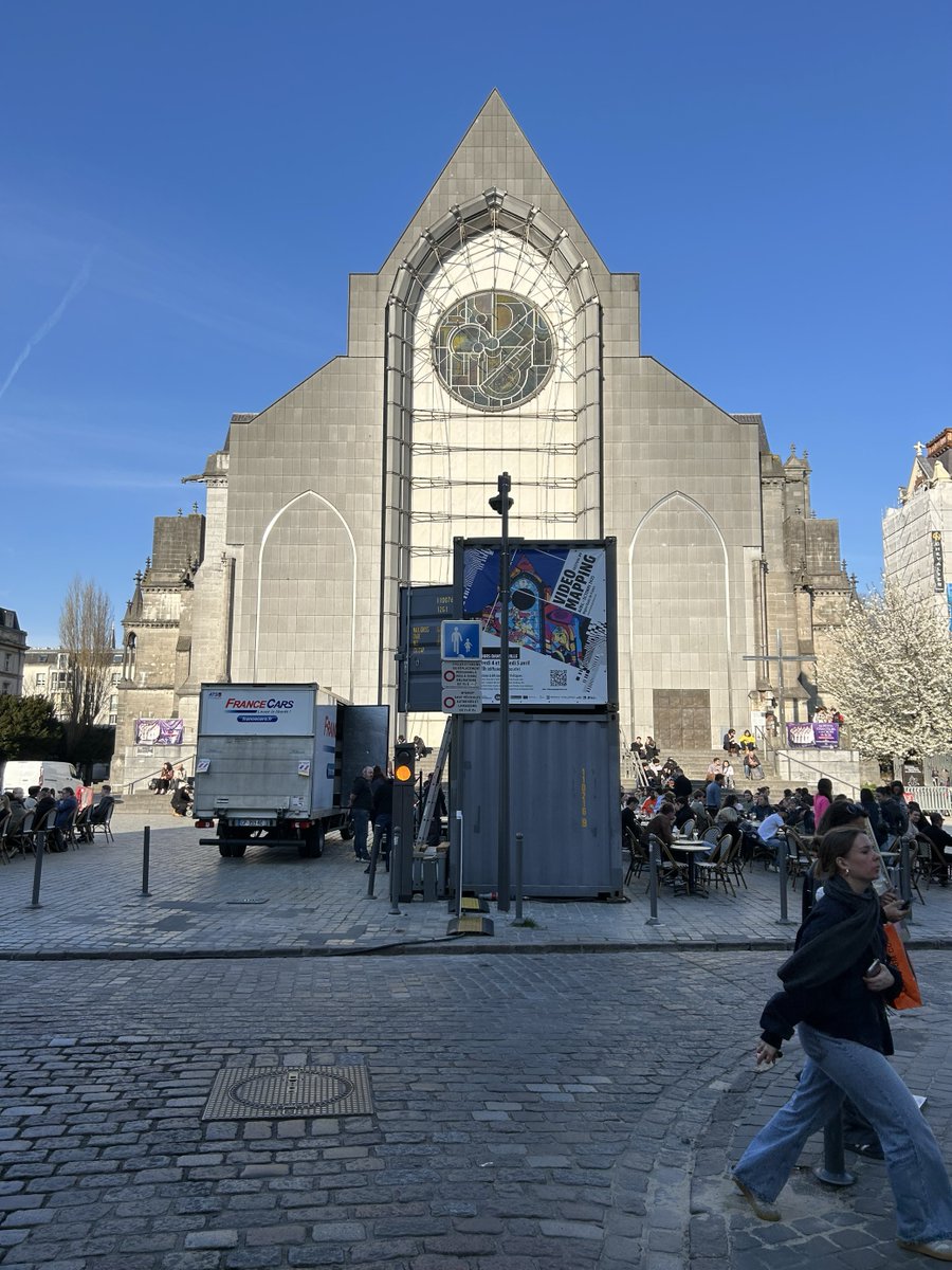 ChristieDigital's tweet photo. Our team is in Lille for the #VideoMappingFestival! 🌟 Pascal Leroy, Oliver Collet, and Dave Thompson prepare for stunning #projectionmapping. Stay tuned: https://t.co/Ml7ML7jlsY 🎥✨
#VisualArt #Lille #TechInArt https://t.co/lhvVxKLIfm