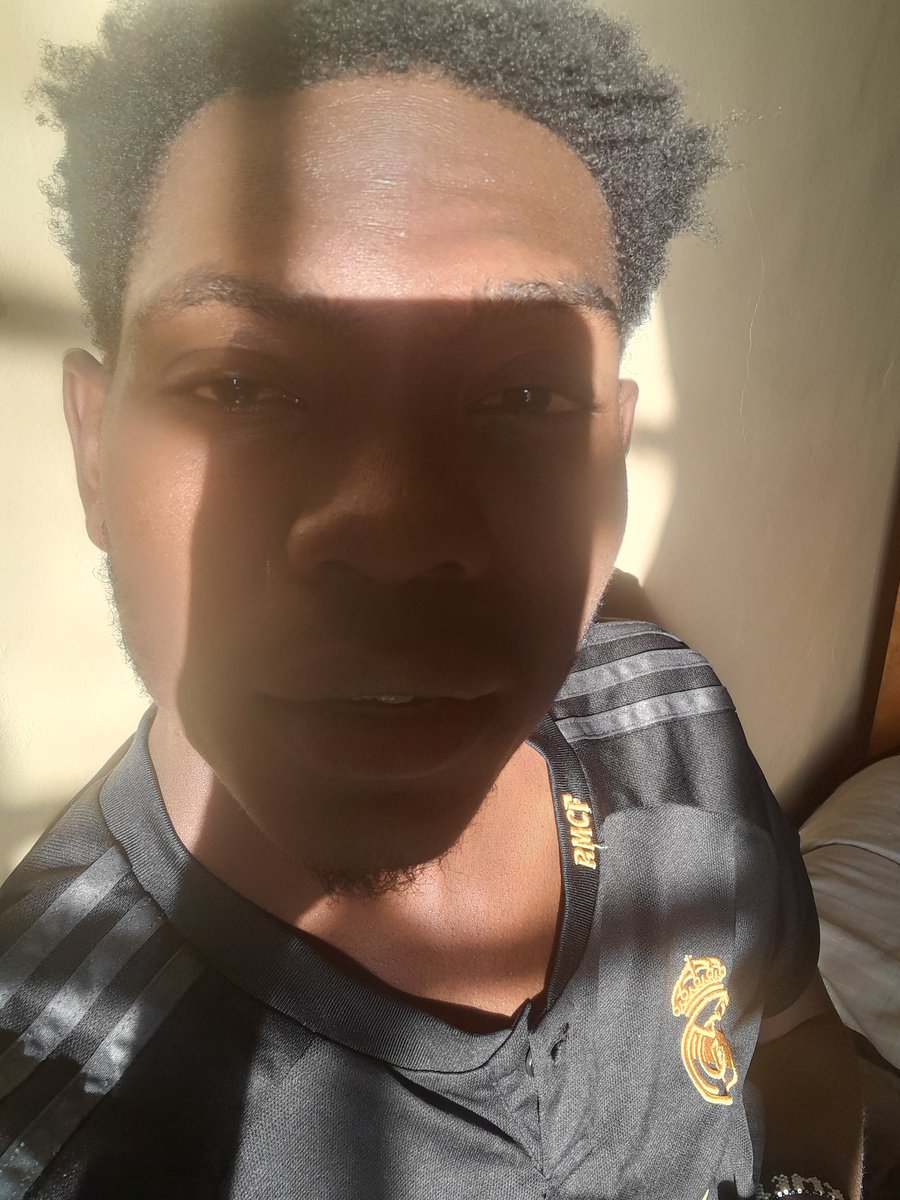 _aymeric_001's tweet photo. Na hii mali haishiki...
5 mins later: https://t.co/lrUC3w5FKg