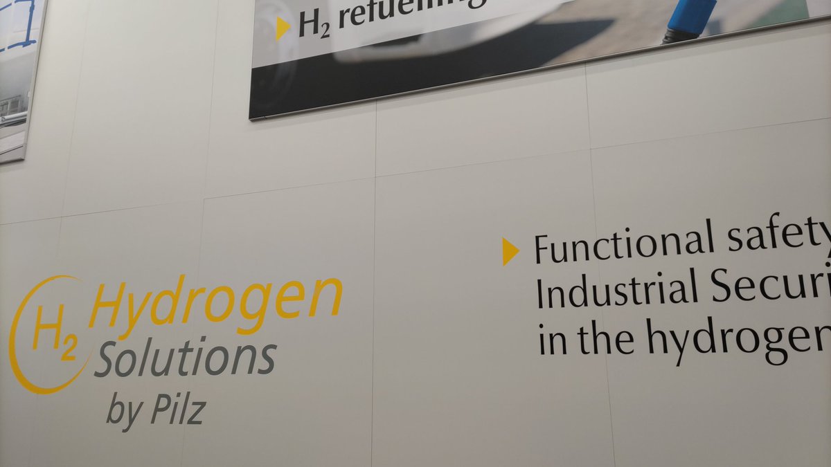 YoshiMochizuki's tweet photo. #HM25
#HannoverMesse2025
#Hannover
#Germany
#GenerativeHM
#AssetAdministrationShell
#DigitalProductPassport https://t.co/TMU5D3YWQb