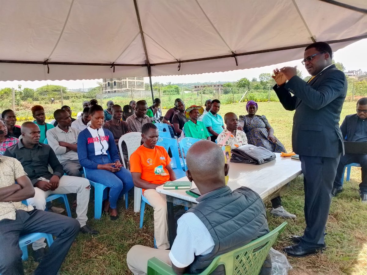 #WastePickersMeeting
Today we had an insightful meeting at the MRF with Waste Pickers drawn from different areas who have shown interest to work together with us and other stakeholders towards the realization of the zero waste model objectives within Kisumu county