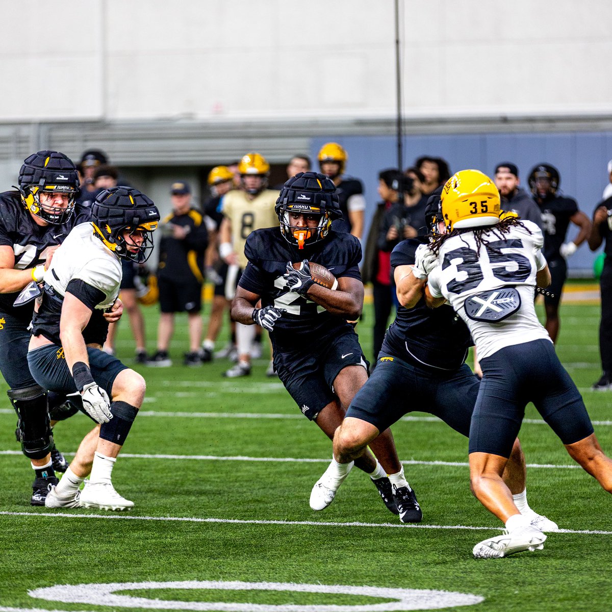 stayin' sharp

#GoVandals | ✌️'s ⬆️!