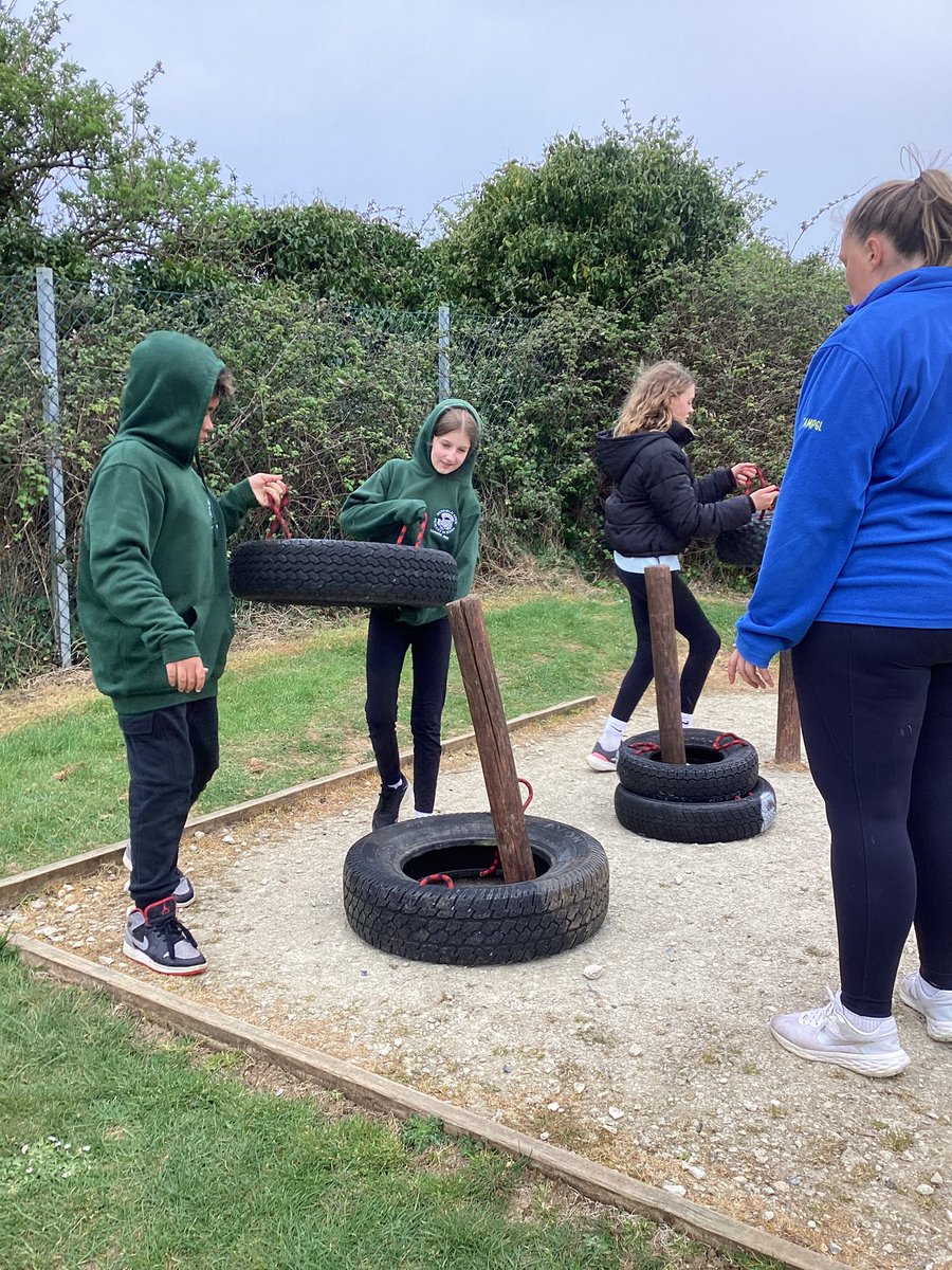 Oak Class tweet media