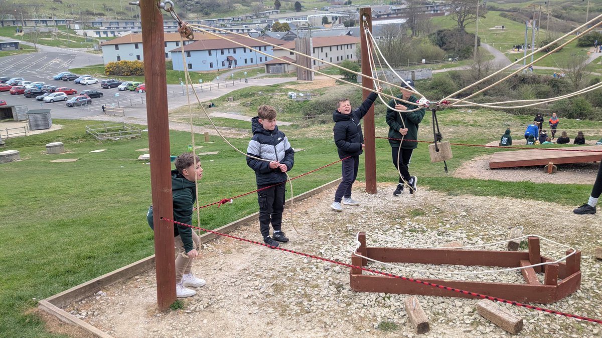 Oak Class tweet media