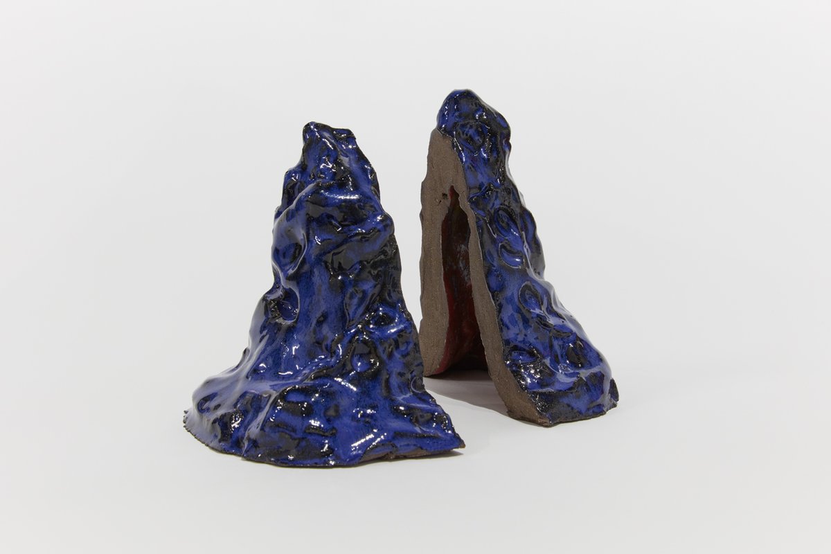 “It was a blue I’d never seen before.”—Catherine Opie

Included in this week’s “T List” for T: The New York Times Style Magazine, ‘Catherine Opie: A Study of Blue Mountains,’ opens tonight in New York! Join us for the opening reception, 6–8pm

Read here: nyti.ms/3XIkxNp