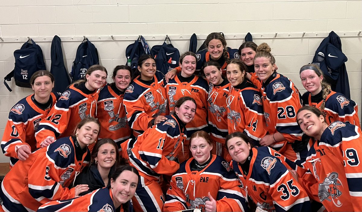 🇺🇸Spitfires WIN!!
3-1 over Philly Jr Flyers
🇺🇸Game  #3 Nationals 
!!Move onto QFinals!!
🚨Hulbig(2),Stepnowski, 
🍏Carroll, Shaughnessy, Birolini 
🥕 Jackie Wright HUGE 
🎂HBD J Birolini!!!
#RollOrange 
#SmashingPumpkins
#usahnationals
<a href="/usahockey/">USA Hockey</a> 
<a href="/Mass_Hockey/">Massachusetts Hockey</a> 
<a href="/NEGHL_hockey/">New England Girls Hockey League</a>