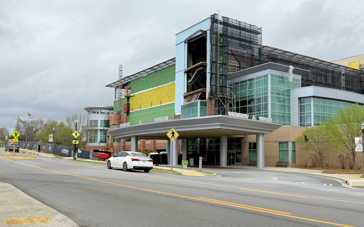 Our new patient tower is taking shape, and progress is literally moving to the next level as crews finish out drywall and electrical work on the two new upper floors above the emergency department at Tanner Medical Center/Carrollton. Stay tuned for more updates!