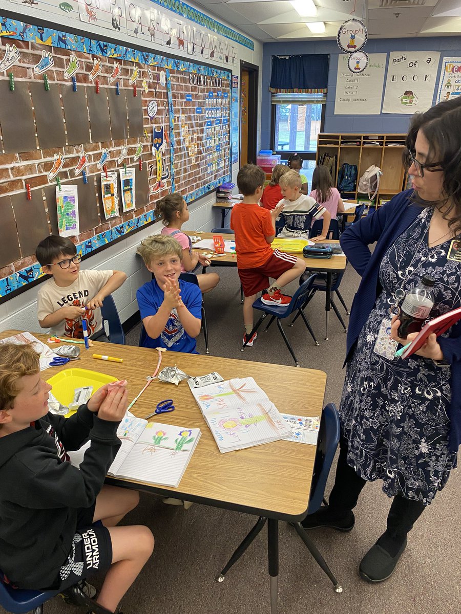 STEMTania's tweet image. What a great morning of STEM learning @VaughanRockets! Lots of speaking, listening, reading, and writing, as students collaboratively solved problems. #STEMCobb #DoingDrivesLearning