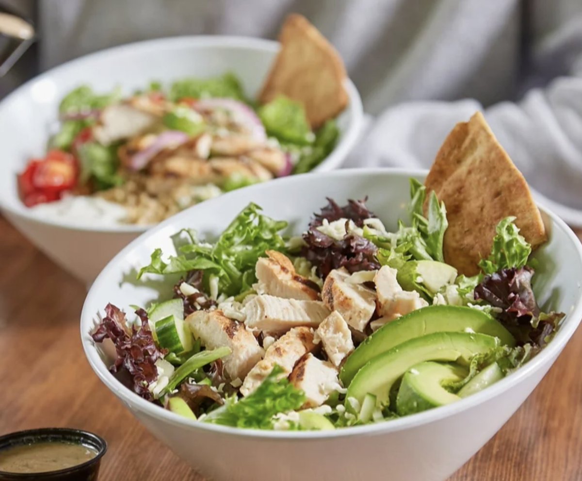 FunclipsDeals's tweet image. This town is not all about burgers 🤣 Enjoy The Chopped Leaf. Wraps, soups, salads &amp;amp; bowls made with daily fresh ingredients! Sign-up &amp;amp; enjoy 2 for 1 today. loom.ly/BsPTvPg #wraps #Barrierestaurants #freshingredients #soupsalad #signup #salad #burgers #coupons #barrie