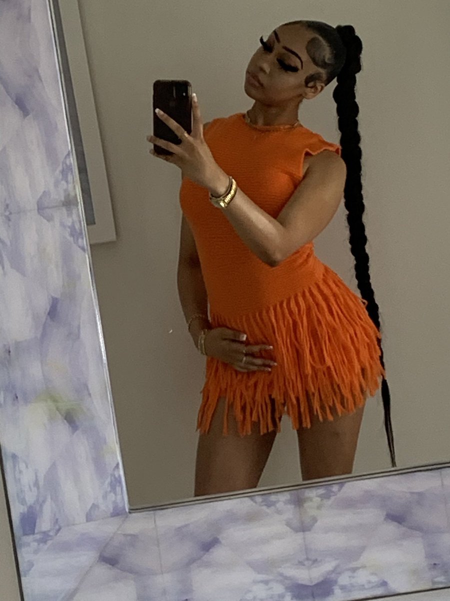 allywild tweet media
