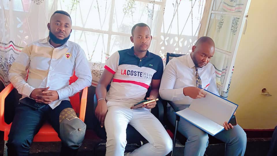 #RDC: #UNC: Des réunions de direction,  des consignes stratégiques, des adhésions retentissantes, etc. Madame l'inter <a href="/RizikiMaryse/">Maryse Riziki</a> maintient le parti en éveil dans le <a href="/KatangaUnc/">UNC Haut Katanga</a>.