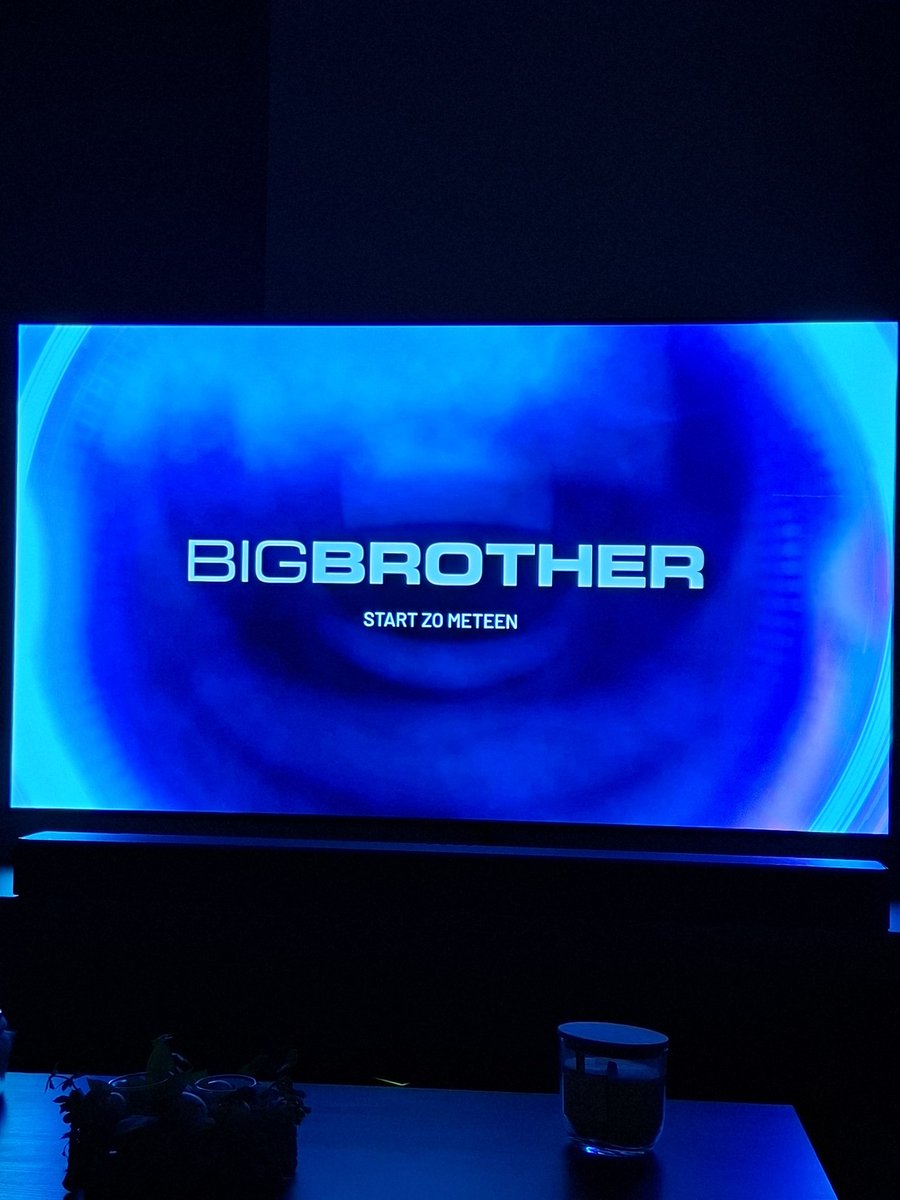 Cin_182's tweet photo. Ben ik de enige met dit scherm op Go Play? #bigbrothernlbe https://t.co/dgdsxwsE7m