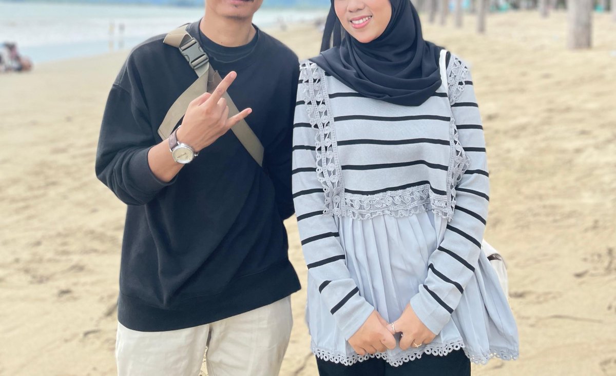 afiqazah's tweet photo. Tanggal 3 April 2025 utk Mas A, makasi udah bawa-bawa pigi lebaran ya, makasi sudah memperkenalkan aku ke keluarga besar kamu🥹 ya Allah izinkan kita sama” terus ya🩵🩵 Aamiin ya Allah https://t.co/lv1rTHtw2T