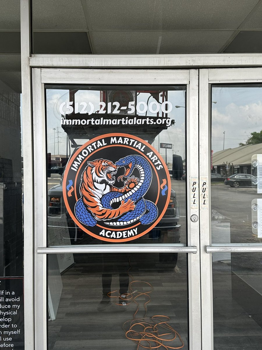 immortalmaa's tweet photo. Our new signage looks amazing! https://t.co/66VoppgFxB