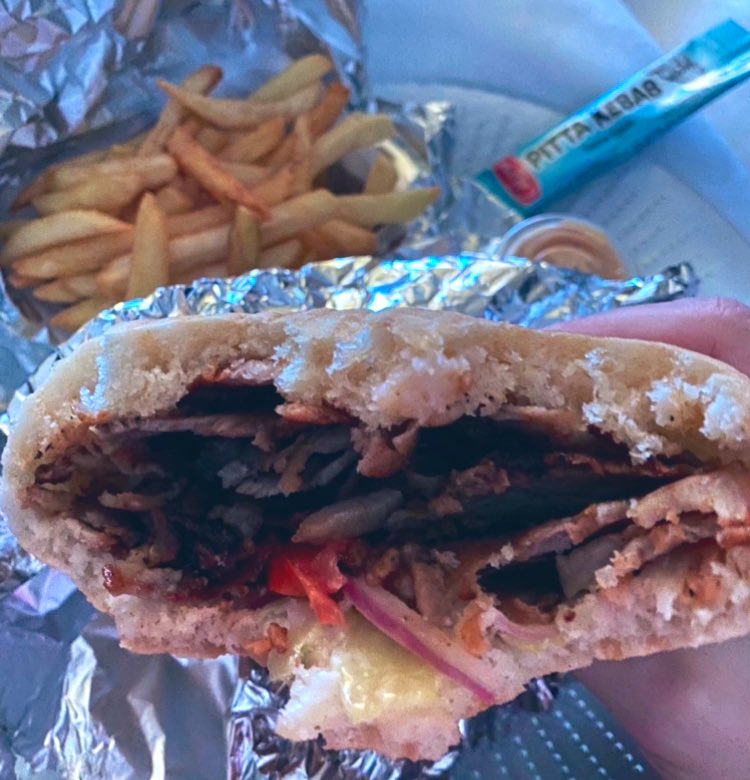 ChatOccitan's tweet image. #faim🥙🍟