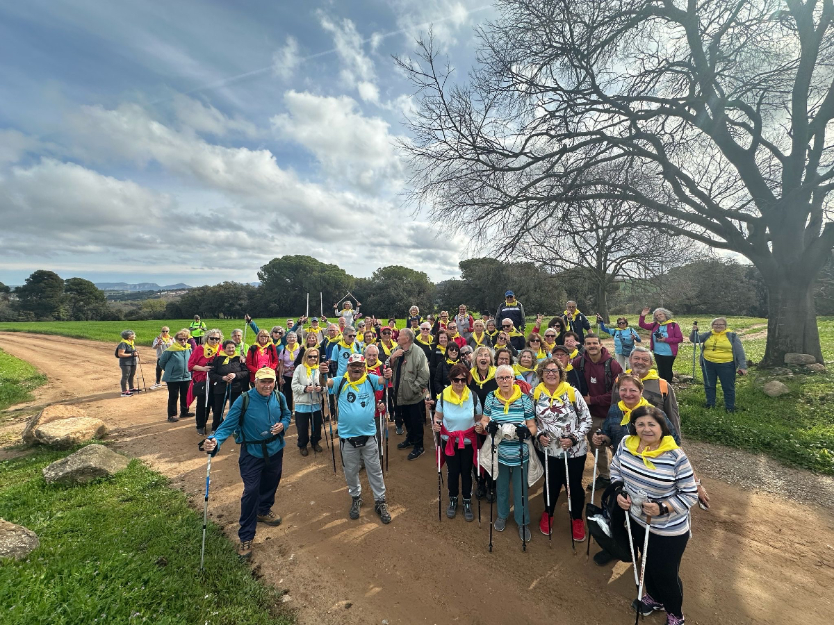 ERCPalau's tweet image. 🚶‍♂️🚶‍♀️ Gran èxit a la Caminada de la @diba!

Avui hem gaudit d’una jornada fantàstica a #PSiP promovent l’activitat física i la vida saludable. Gràcies a tots i totes per la gran participació! 

Tenir una vida activa és clau per al nostre benestar💛

#ERC #Palau #APropTeu
