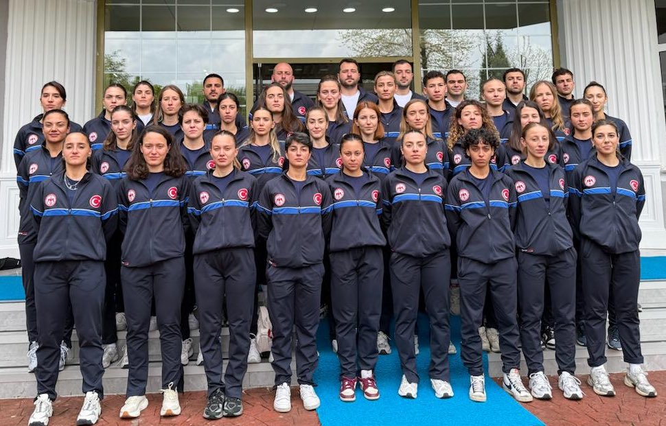 nahitsah's tweet photo. Tarihimizde ilk defa oluşturulan, Büyük Kadınlar Flag Futbol Milli Takımımıza başarılar diliyorum. #flagfutbol https://t.co/pmPNqHv4wT