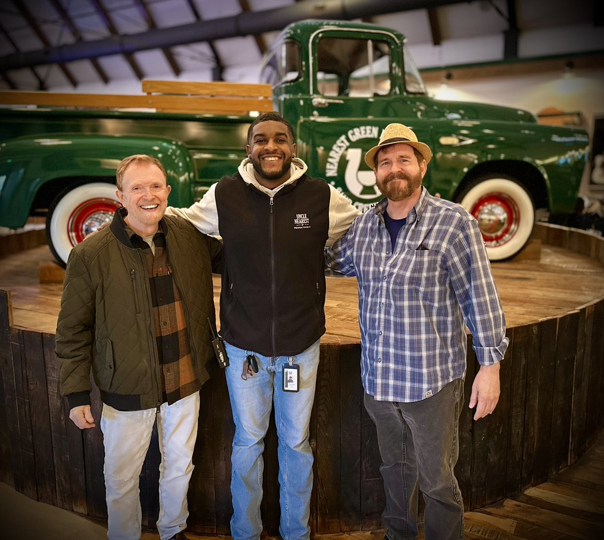 ChuckWhiting's tweet photo. Even if you don’t drink whiskey, you will love the experience of touring the two-year-old Nearest Green Distillery near Shelbyville, Tennessee. #ChuckWhiting #ChucksDiary #NearestGreenDistillery #MusicCityArts https://t.co/JXObyklUSM