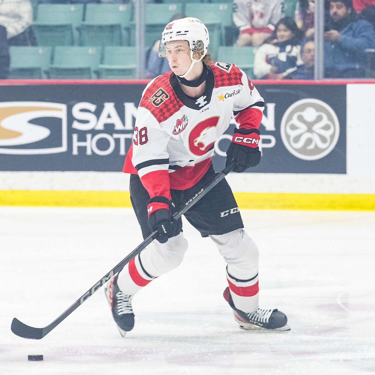 PGCougars's tweet photo. Happy Birthday, Leith Hunter! 🍰🍰 https://t.co/kJBUYMKbG8