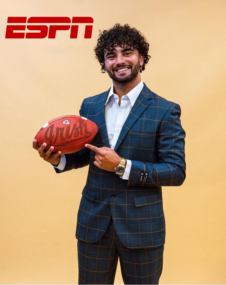 Beyond blessed to announce that I'll be joining ESPN this summer as a Sports Broadcasting Intern in Bristol, Connecticut! <a href="/espn/">ESPN</a>