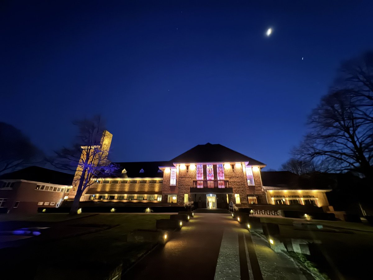 Vanaf aanstaande woensdag 9 april tot woensdag 7 mei kunnen kandidaten solliciteren op het mooie ambt van burgemeester in de <a href="/gemeentekatwijk/">Gemeente Katwijk</a>. Katwijk zoekt een daadkrachtige én betrokken burgemeester nu burgemeester Visser heeft aangegeven dit najaar te zullen stoppen. Vanavond