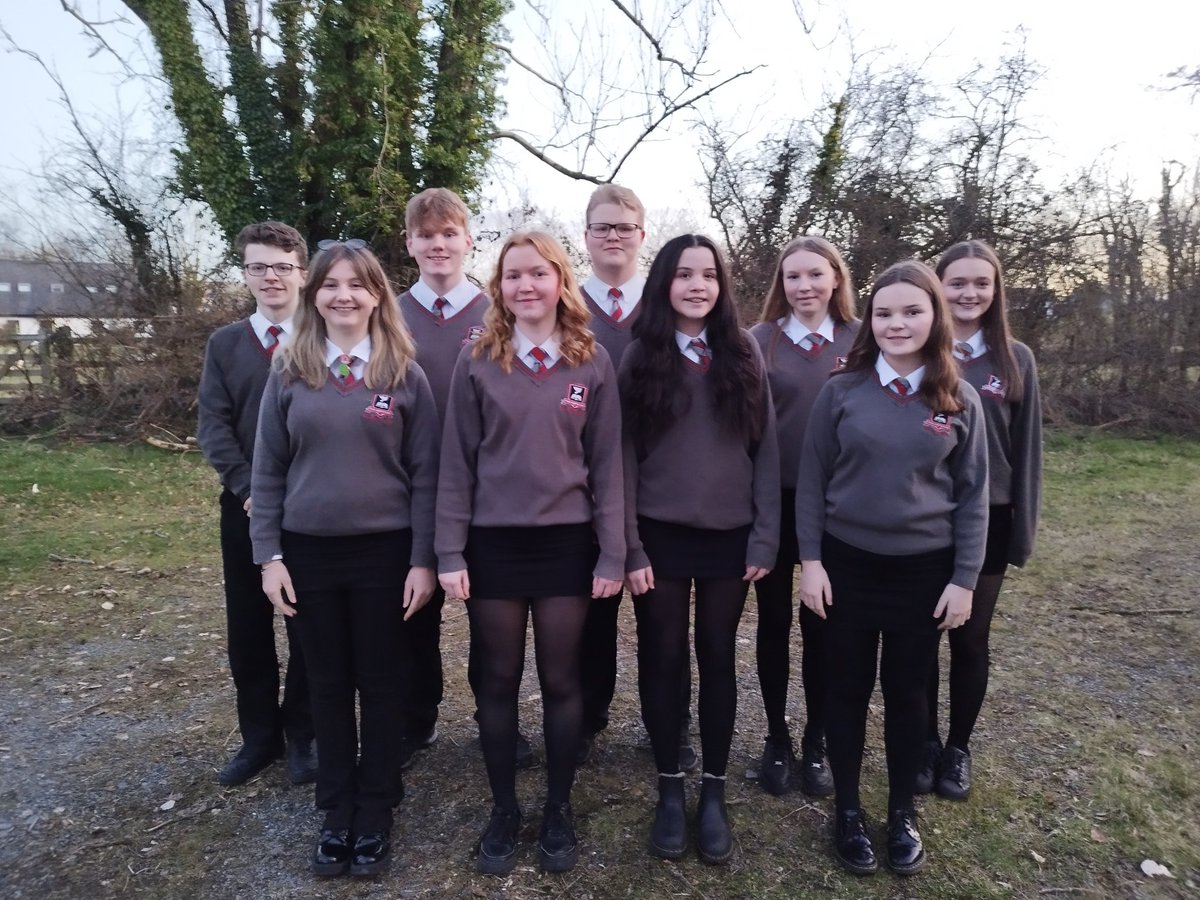 Cyntaf ac ail i'r ddau barti llefaru yn Eisteddfod Sir yr Urdd oed uwchradd. Da iawn iawn! ⭐ <a href="/EisteddfodUrdd/">Eisteddfod yr Urdd a’r Celfyddydau</a> <a href="/UrddCeredigion/">Urdd Ceredigion</a> <a href="/YsgolHR/">Ysgol Henry Richard</a>