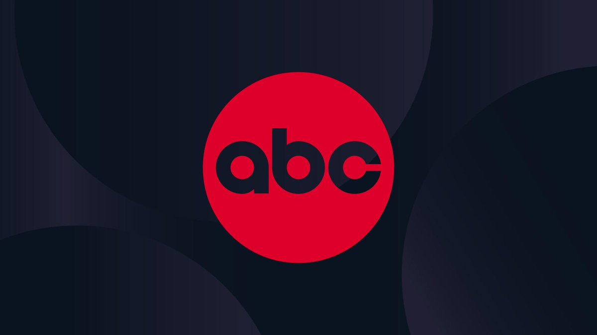 📺 ABC vient de reconduire #GreysAnatomy, #911onABC, #TheRookie, #WillTrent et #ShiftingGears pour la saison 2025 / 2026. #AbbottElementary et #HighPotential avaient été précédemment reconduites. Le sort de #DoctorOdyssey reste en suspens.