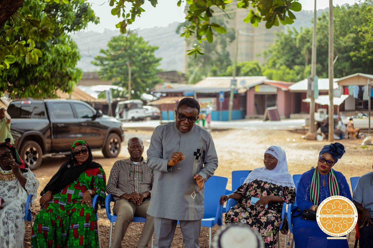 edemkpotosu's tweet photo. Looking back on my visits to our Muslim communities during Ramadan. It was a great time sharing prayers, conversations, and moments of reflection.
I am grateful for the warmth and hospitality we share in #Hocentral
#TBT #CommunityEngagement #HoMP https://t.co/wiDYhDjIDU