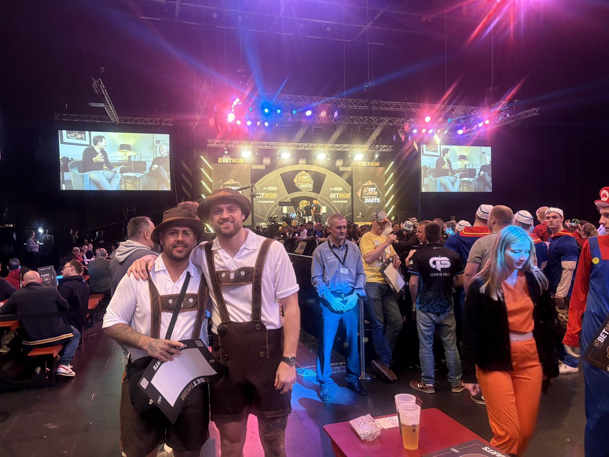 Chris Meikle tweet media