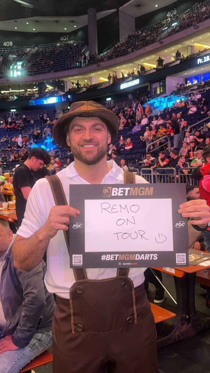 Chris Meikle tweet media