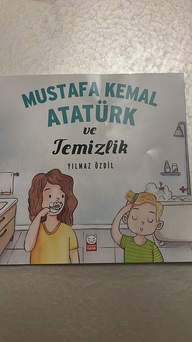 ustahkn's tweet photo. @Yilmaz_Ozdill Önce sen ülkenin değerlerini kullanarak insanların bi sırtından insen mi ?? https://t.co/YFYh4L6myM