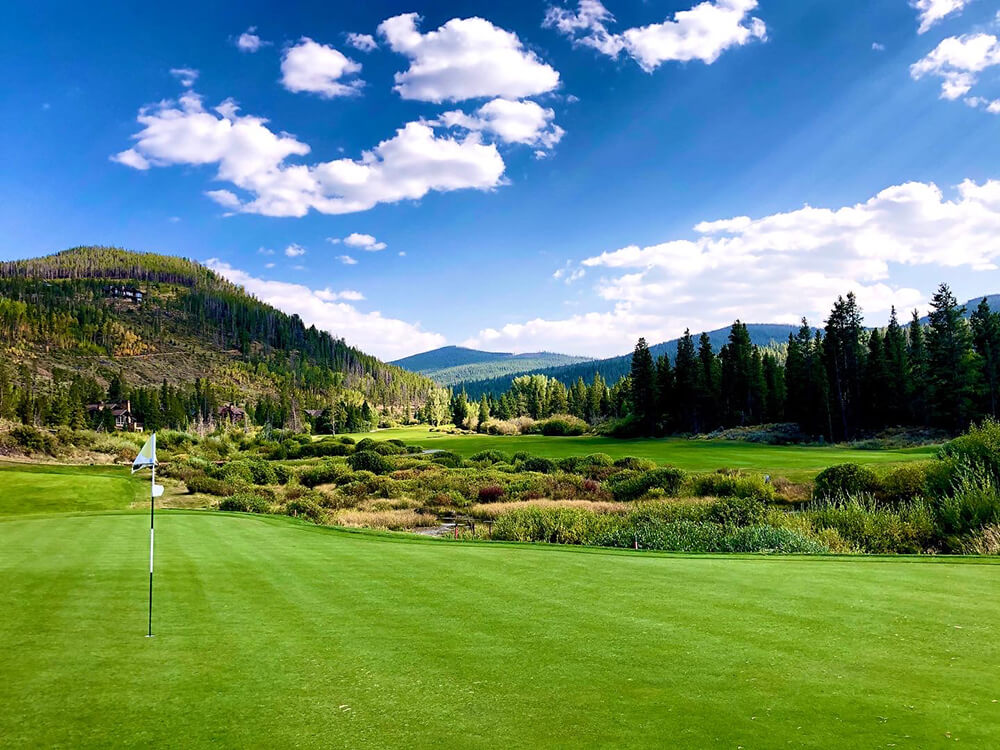 When you think of a golf course, it’s natural that 9- or 18-hole layouts spring to mind.

But what about 27 holes?

Following, you’ll find some of those among 18 examples in total—nine public facilities and nine private clubs.

linksmagazine.com/best-27-hole-g…