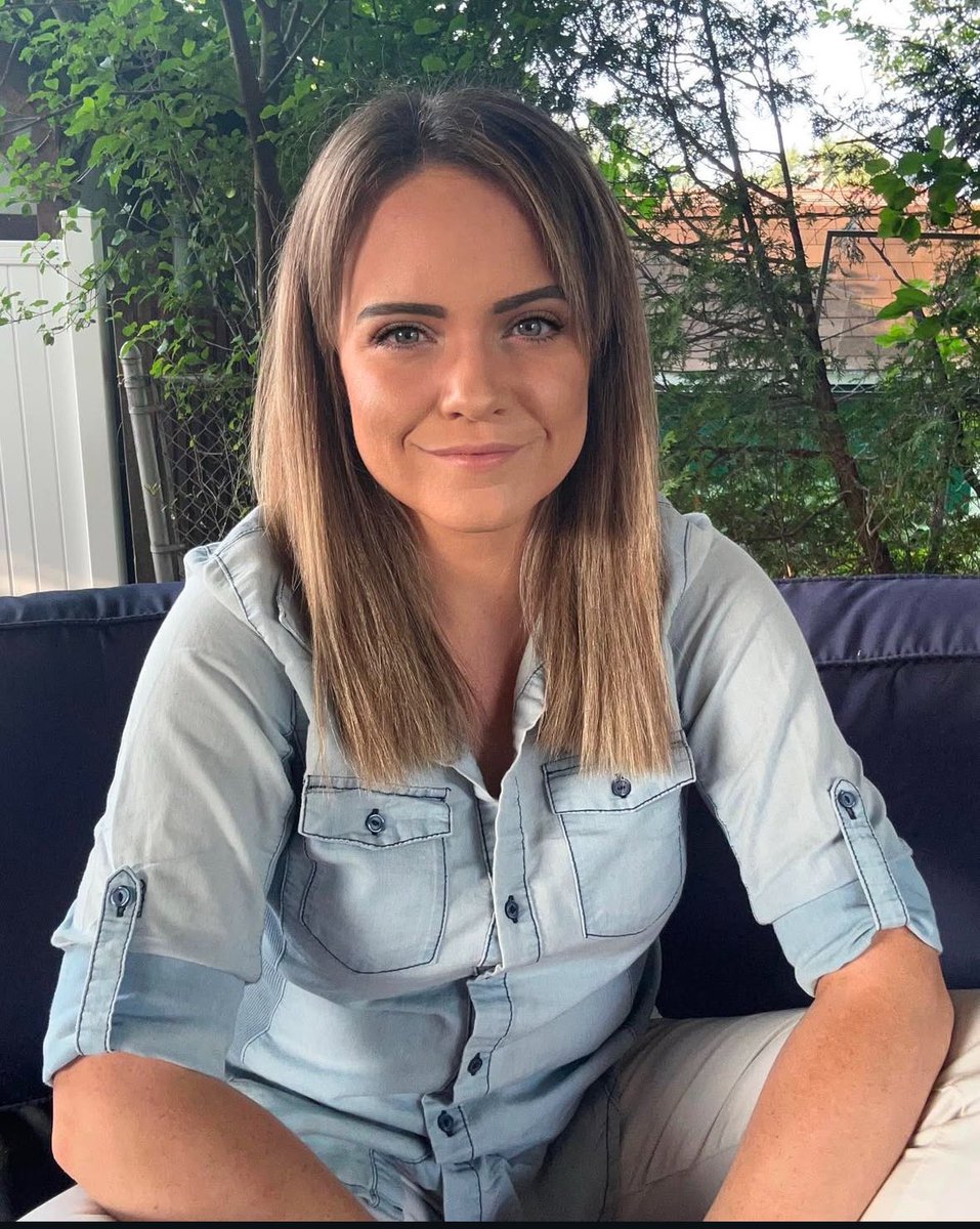 Claire W tweet media