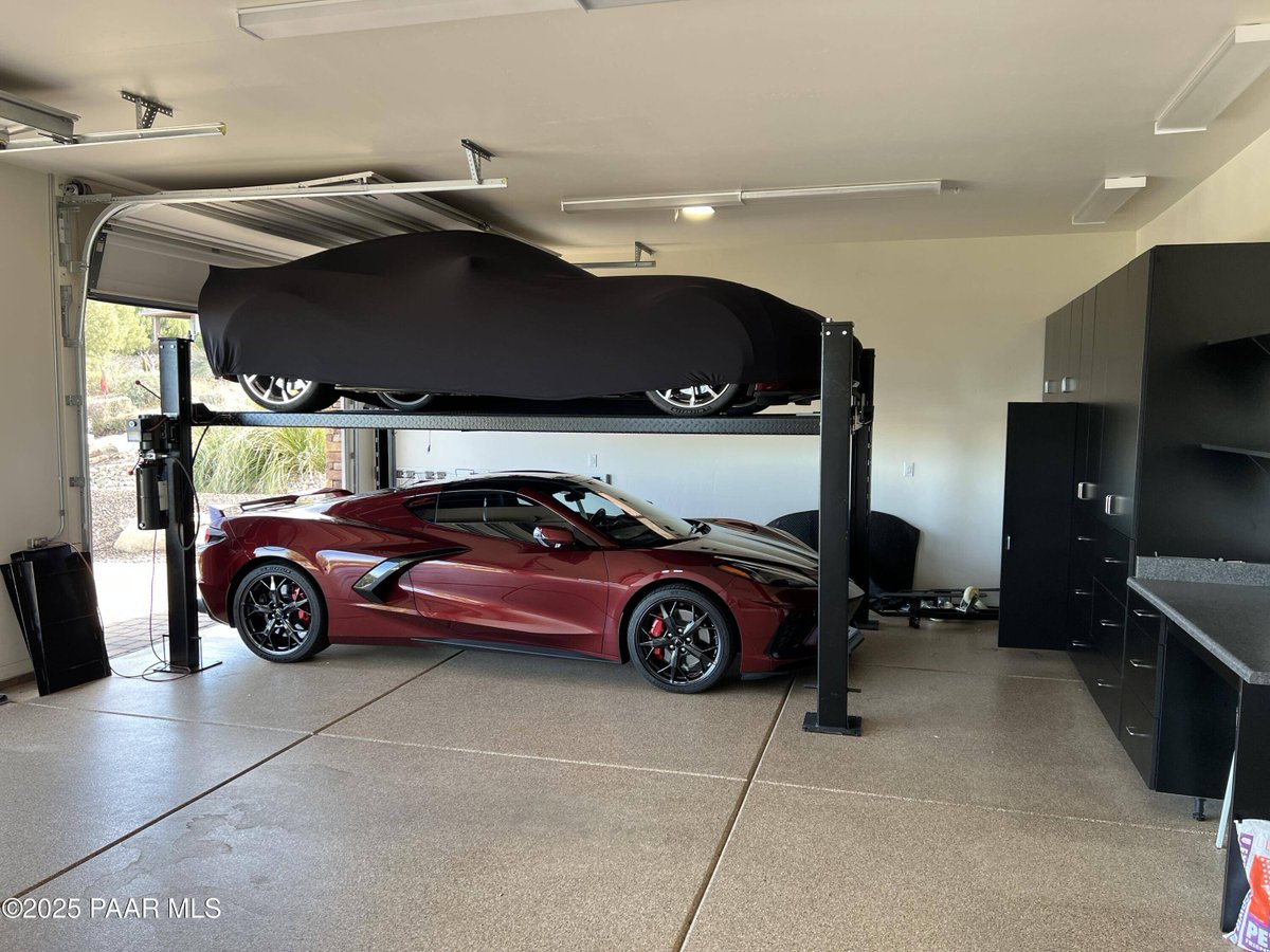 Open House 4/4 11am-4pm

904 Daybreak DR, Prescott, AZ 86303 (MLS #: 1069550) with 3 beds, 3.0 baths, 2498 sqft, and listed for $1050000.  realtyexecutivesazterritory.net/d8rczf5f