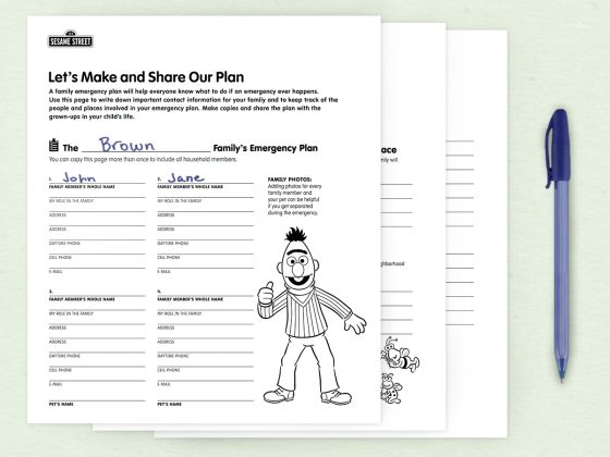 readyCityGR's tweet image. Spring Break fun for the kiddos! 🌟
Create a Family Emergency Plan together! 🏠 Teach kids about safety with this guide: sesameworkshop.org/wp-content/upl…
💡 Helpful topics to discuss:
Meeting spots 🏃♂️
Important contacts 📱
Emergency kit items 🧳- sesameworkshop.org/wp-content/upl…
#SpringBreakFun