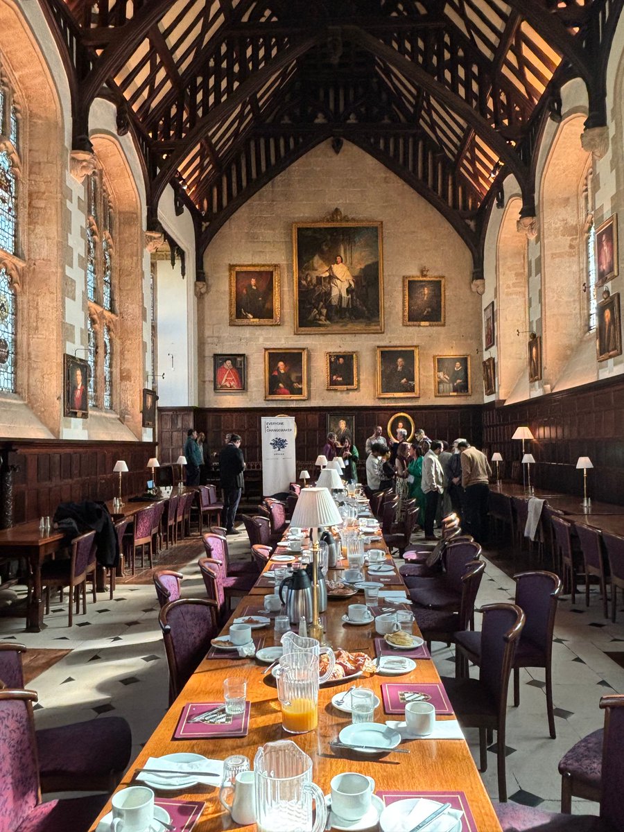 Mary Gordon tweet media