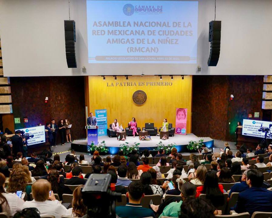 Marco Bonilla (@soybonillamarco) on Twitter photo Desde la Camara de <a href="/Mx_Diputados/">H. Cámara de Diputados</a> iniciamos la 39ª Asamblea Nacional de la Red Mexicana de Ciudades Amigas de la Niñez, cuya presidencia asumí en 2024. Es un honor que Chihuahua lidere estos esfuerzos en el país para garantizar los derechos y la dignidad de niñas y niños, con Desde la Camara de <a href="/Mx_Diputados/">H. Cámara de Diputados</a> iniciamos la 39ª Asamblea Nacional de la Red Mexicana de Ciudades Amigas de la Niñez, cuya presidencia asumí en 2024. Es un honor que Chihuahua lidere estos esfuerzos en el país para garantizar los derechos y la dignidad de niñas y niños, con