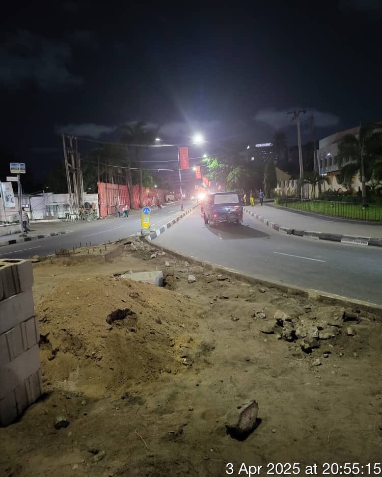 LAGOS TRAFFIC UPDATE 

Awolowo Road this evening, FREE 

LASTMA officers on ground 

#LagosTrafficUpdate 

<a href="/jidesanwoolu/">Babajide Sanwo-Olu</a> <a href="/followlastma/">LASTMA</a>