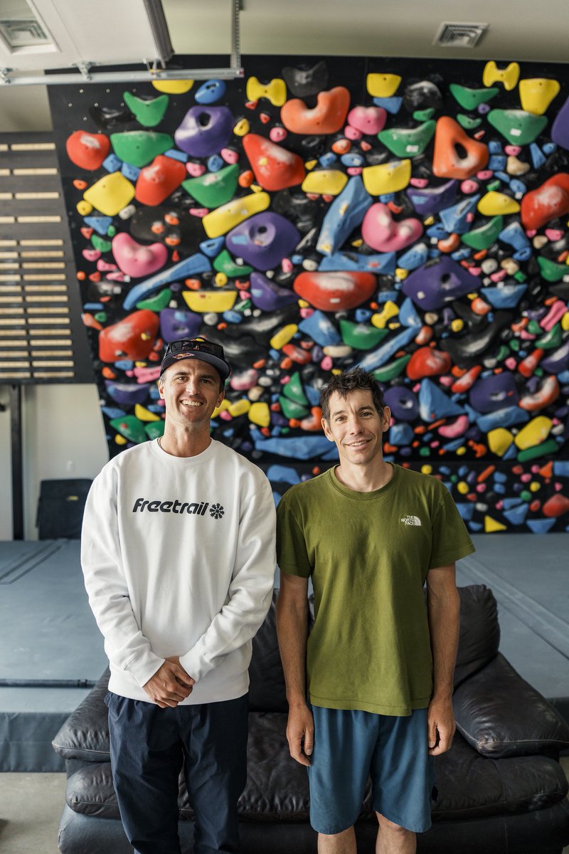 dylanbo's tweet image. Tomorrow…

Last week, the @runfreetrail team flew to Las Vegas to interview @AlexHonnold for the pod. We talked about his career, climbing, trail running, The Honnold Foundation, and a lot more. 

Pretty surreal, excited to share with you all!