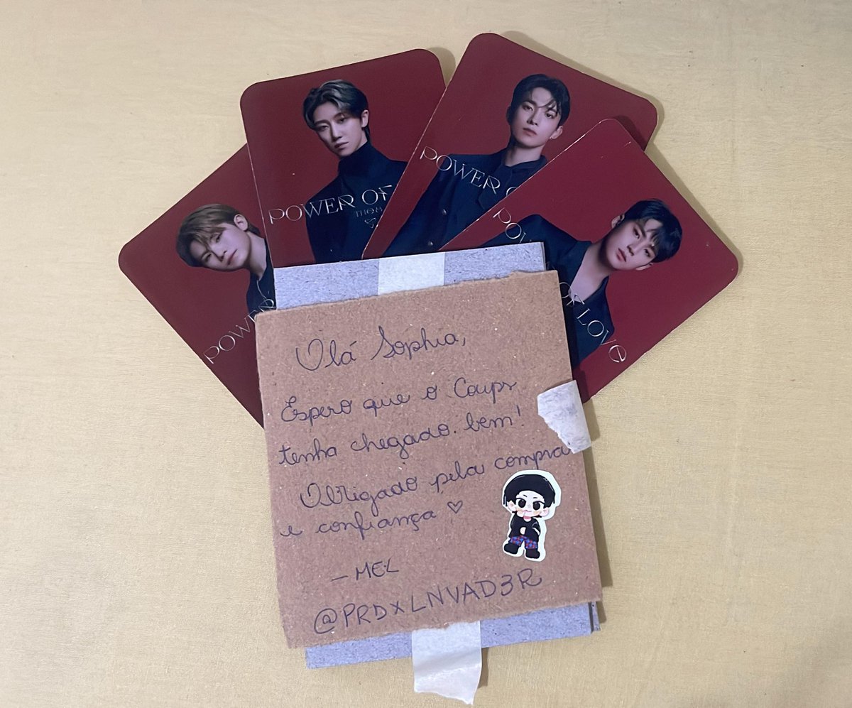 glossytd's tweet photo. 💌 feedback positivo pra @PRDXlNVAD3R que me vendeu esse scoups capa de chuva! compra tranquila e ele veio bem embaladinho,amei os mimos tbb
obrigada meel ❣️ https://t.co/pbfiz6V4Os