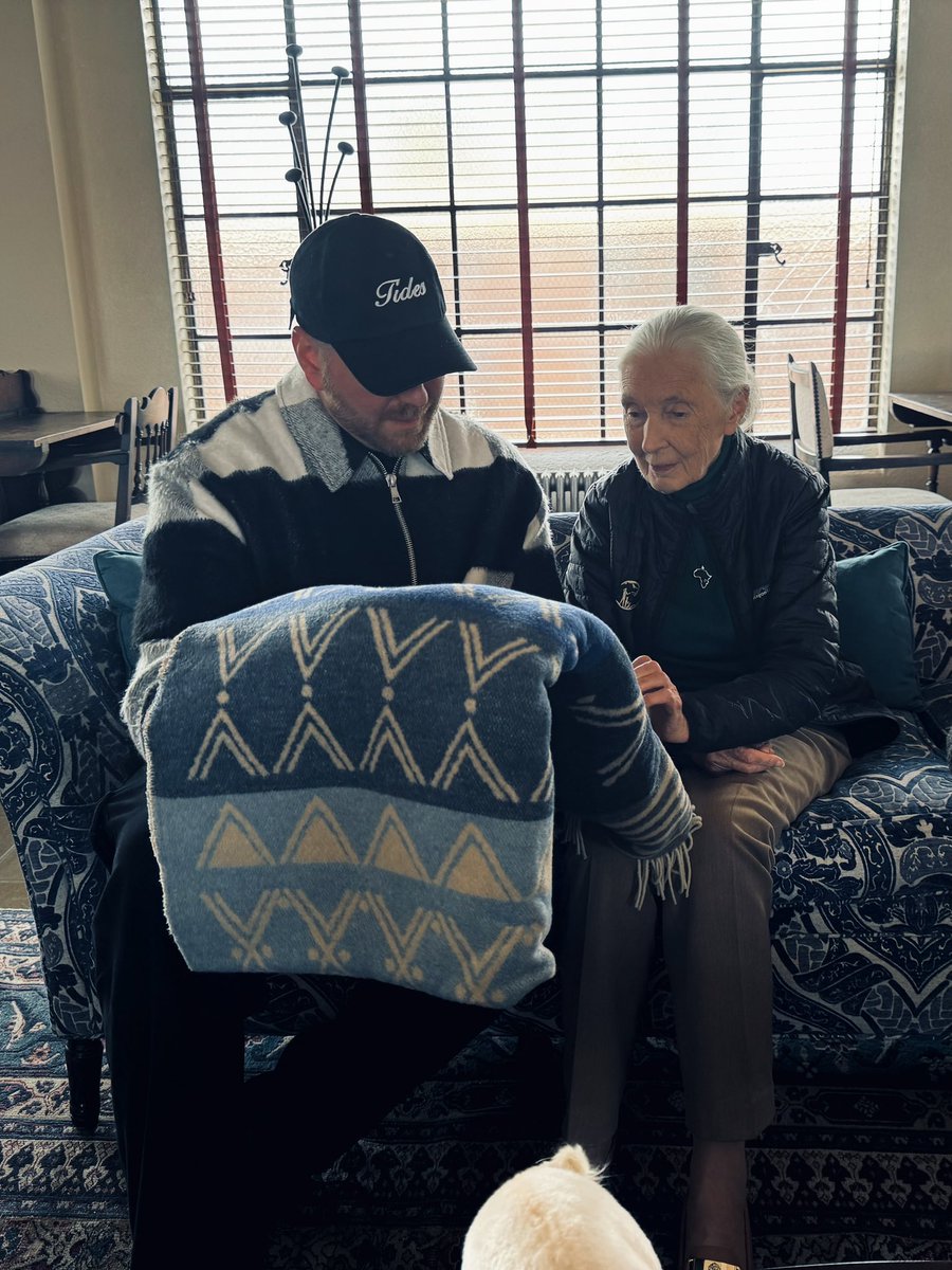 Wishing Dr. Jane Goodall a very special birthday today. A year ago, I had the honor of gifting her a Sackcloth blanket for her 90th.

Sitting with her was emotional. I got to share how much she’s inspired me in my work with Localism and the study of community.

It was without a