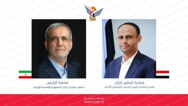 عن التصريحات التي نسبتها صحيفة #تلغراف لمسؤول إيراني بشأن وقف الدعم للحوثيين وتوجيه العسكريين بالمغادرة:

أولاً- إيران لا تُقر ولا تعترف بأي وجود عسكري لها لدى الحوثي، هذه استراتيجية ثابتة، وليس هناك حالياُ ما يستدعي كسرها، وبهذه الطريقة!
ثانياً- إيران الآن أكثر حاجة للحوثي،