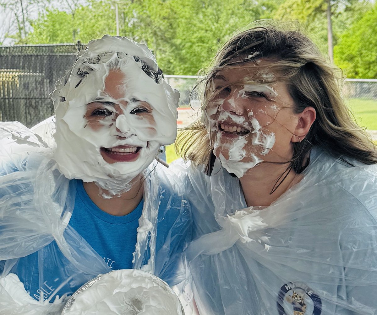 H.E. Rocks! (@smrob_counselor) on Twitter photo <a href="/Mrs_ZambutoHE/">Tiena Zambuto</a> and I โค๏ธ our little wildcats ttttthhhhiiiisssss much! Thank you <a href="/HumbleISD_HE/">Humble Elementary</a> families for working so hard during Boosterthon! Part of it is going to help us support our WOW classroom incentives and our counseling program!!!! Wildcat Community Love!!! <a href="/Mrs_ZambutoHE/">Tiena Zambuto</a> and I โค๏ธ our little wildcats ttttthhhhiiiisssss much! Thank you <a href="/HumbleISD_HE/">Humble Elementary</a> families for working so hard during Boosterthon! Part of it is going to help us support our WOW classroom incentives and our counseling program!!!! Wildcat Community Love!!!