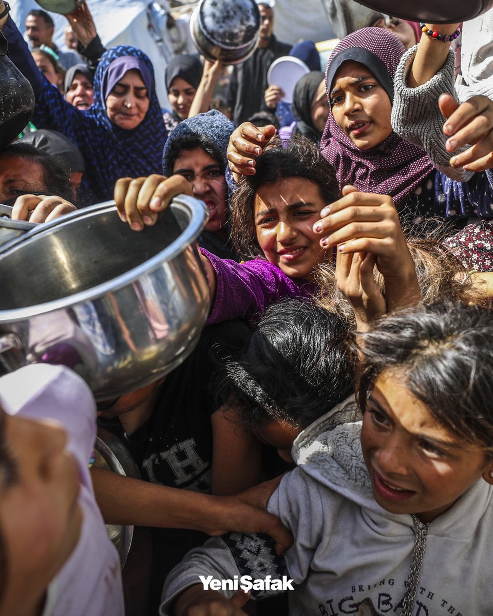 "Gazze'de çocuk olmak yaşamadan ölmek demek"

#NoFlourinGaza