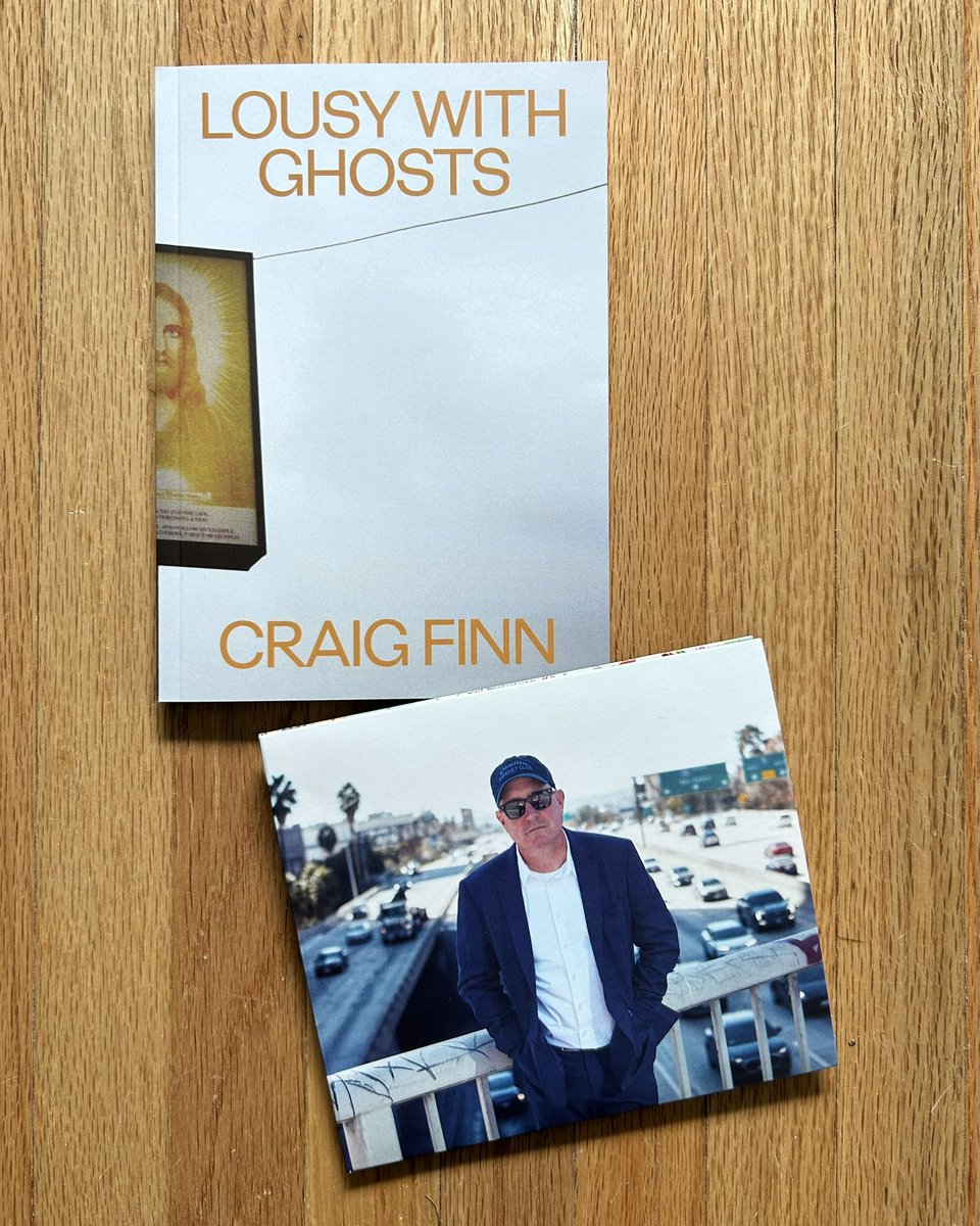 ScarecrowPete's tweet image. It feels like a holiday when a new Craig Finn album (and book) gets released. Whether fronting The Hold Steady or going solo, I think Finn is one of the greatest modern songwriters and lyricists around—incredible storyteller

#CraigFinn #AlwaysBeen #LousyWithGhosts @steadycraig