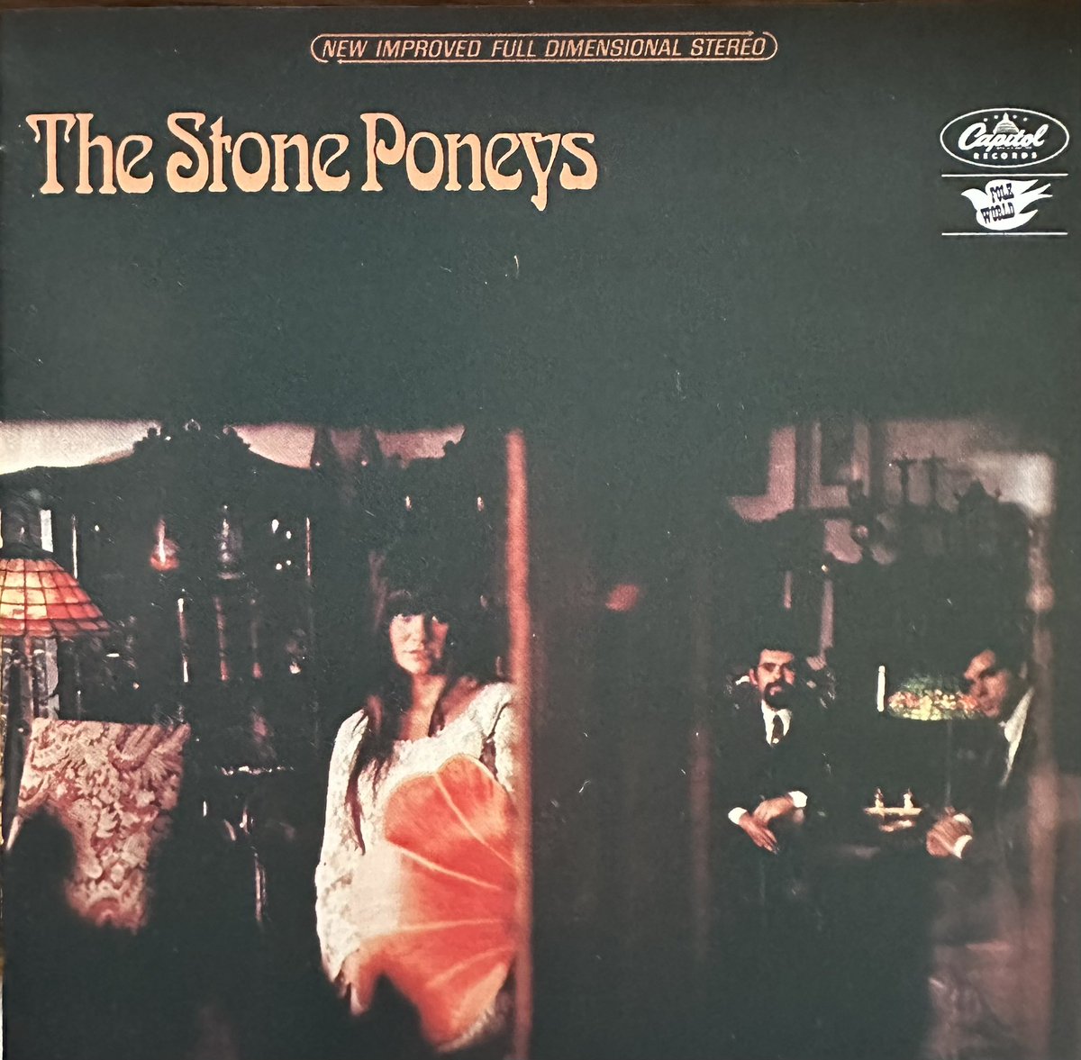 BernardZuel's tweet photo. Early doors Linda, vol 1. Thanks @contactberko for the tip. #morningpop #thestoneponeys #redeyerecords https://t.co/eEch5uQoVY