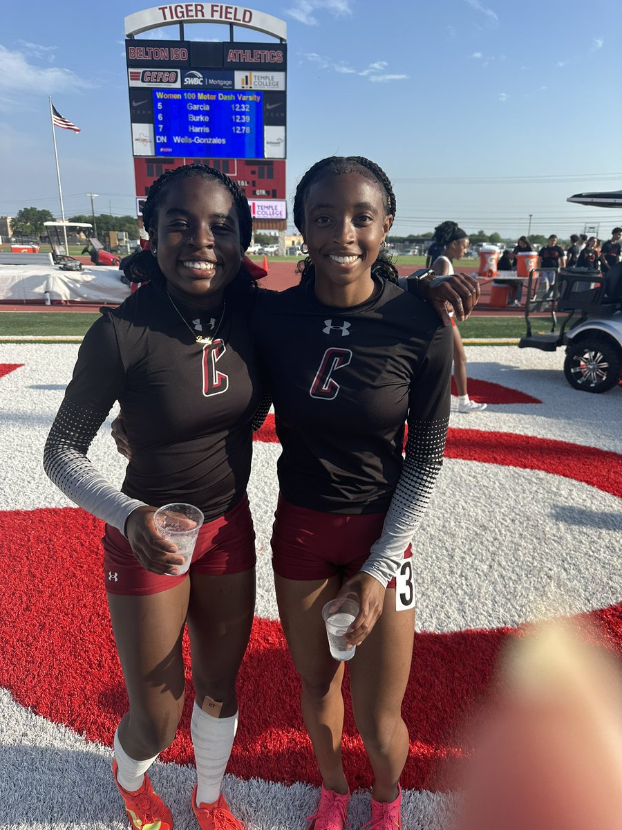 100m dash 
Aniya Coleman 12.1 2nd
Laila Erwin  12.2 4th
Headed to area!