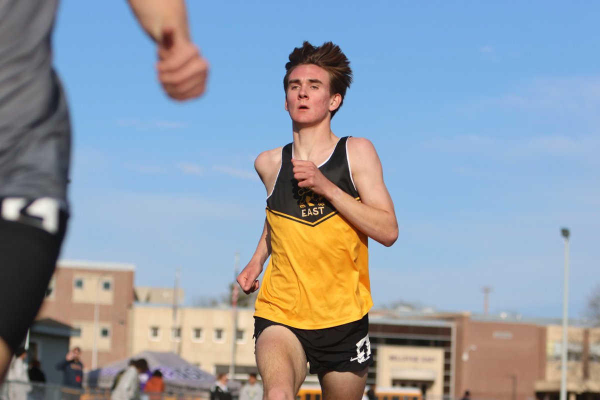 A HUGE congratulations to senior <a href="/Br_Lofquest25/">Braden</a> on breaking the ALL CLASS STATE RECORD with a time of 4:06.8🥇 Looking forward to another great season🙌 We are proud of you!! 

#GETF #ItsAGreatDayToBeAGriffin