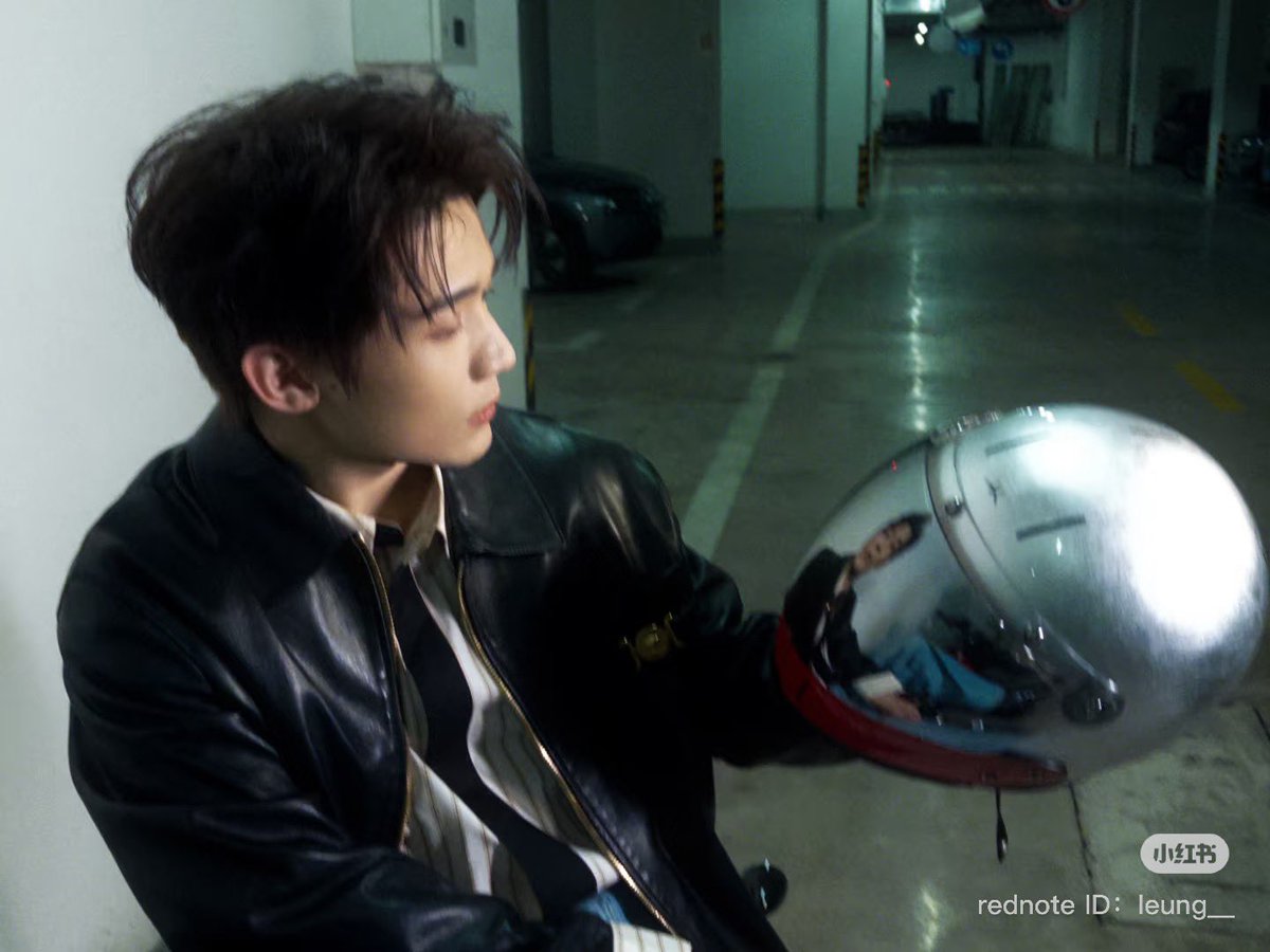 dramapotatoe's tweet image. #LiangYongqi updates Xiaohongshu